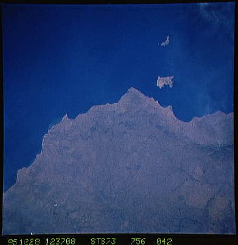 East shore: Likoma & Chisumulu Is. & southward